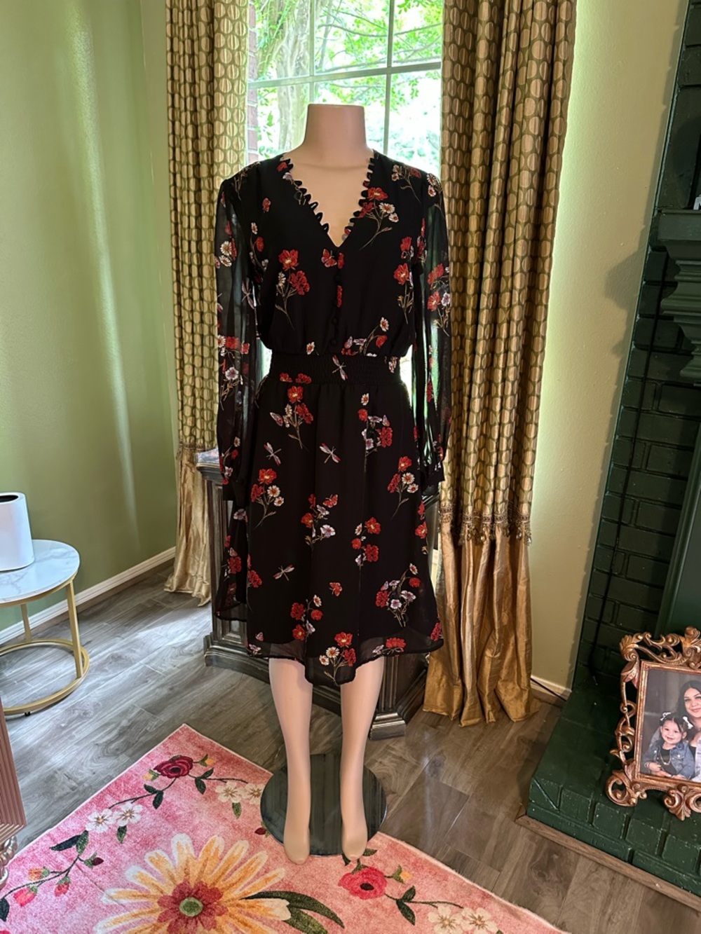 Black Floral Women's Dress - Picture 1 of 7